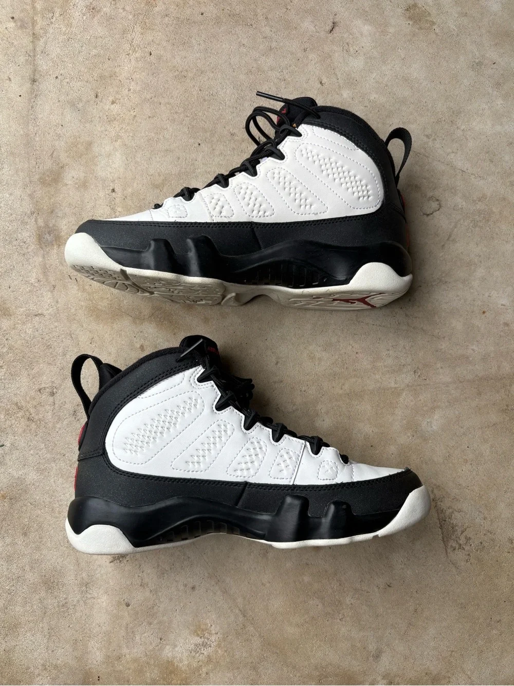 Air Jordan 9 Retro Space Jam White Black Red 302359-112